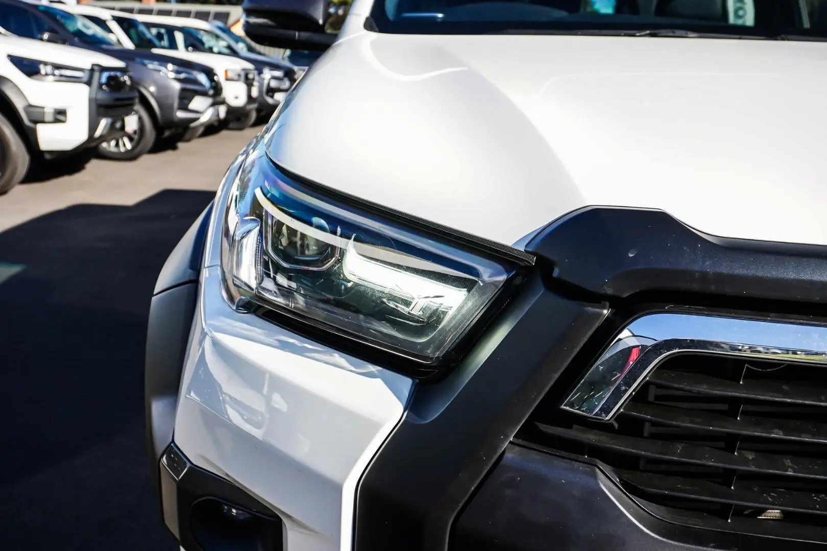 2023 Toyota Hilux Gallery Image 10