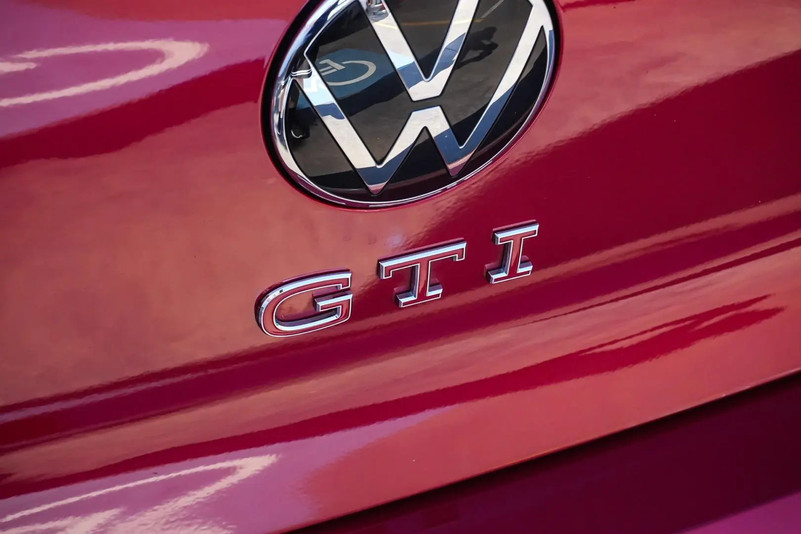 2022 Volkswagen Golf Gallery Image 16