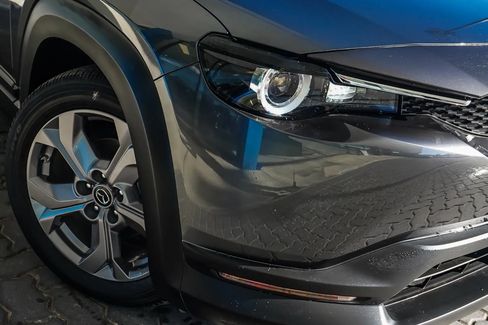 2021 Mazda MX-30 Gallery Image 15