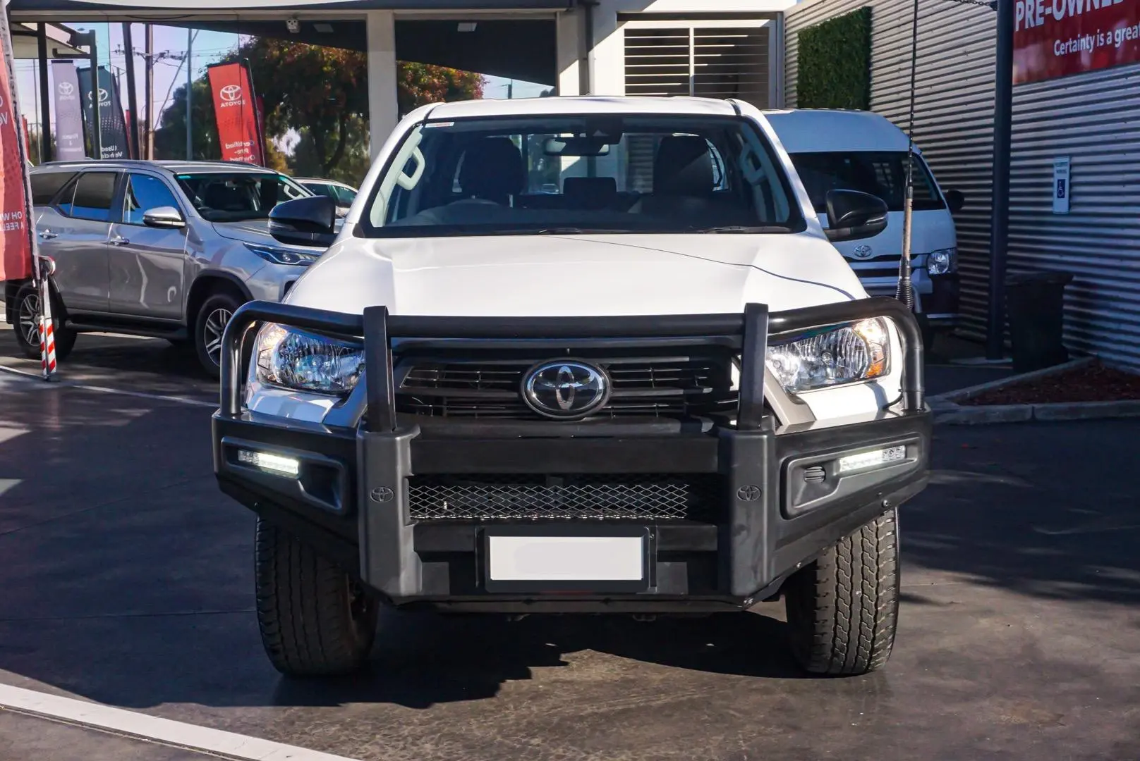 2022 Toyota Hilux Gallery Image 4