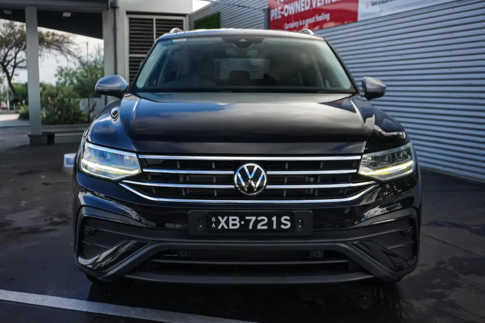 2022 Volkswagen Tiguan Gallery Image 5