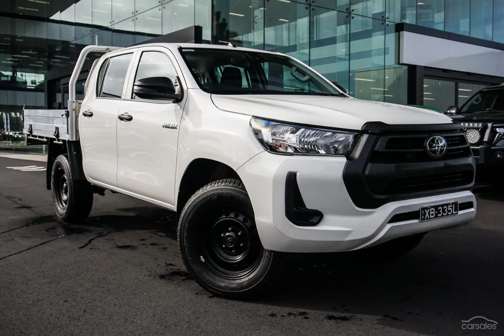 2021 Toyota Hilux Image 1