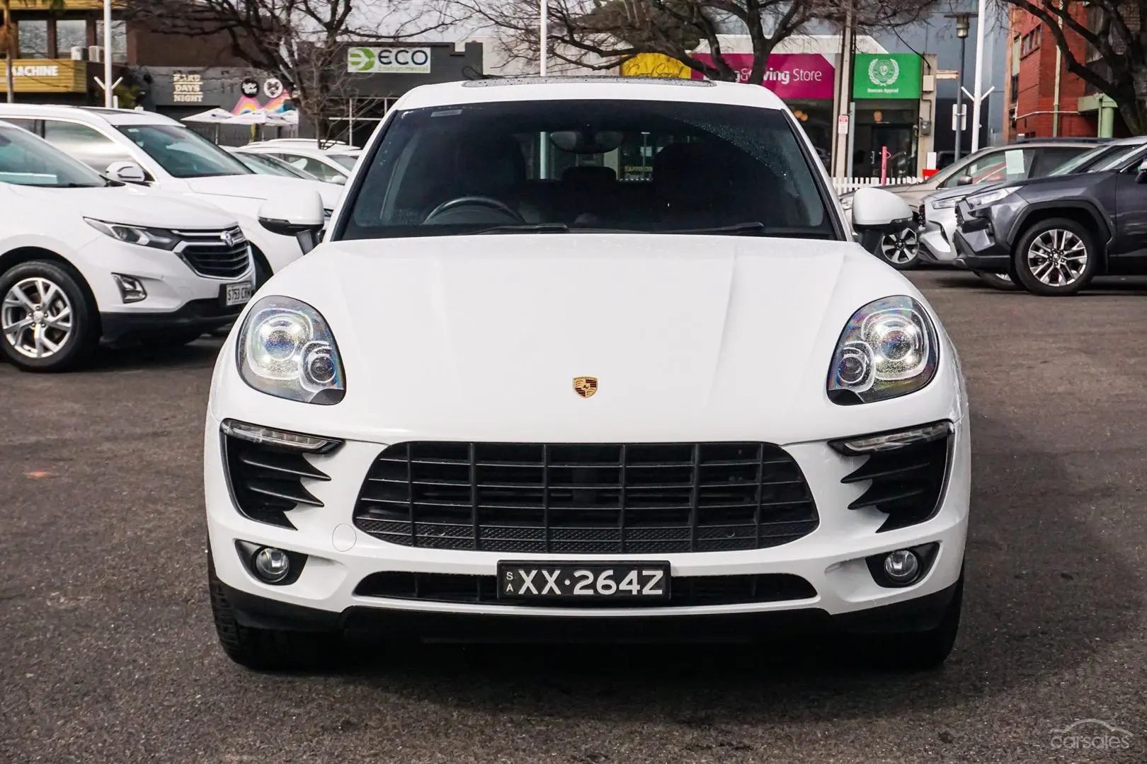 2015 Porsche Macan Image 4