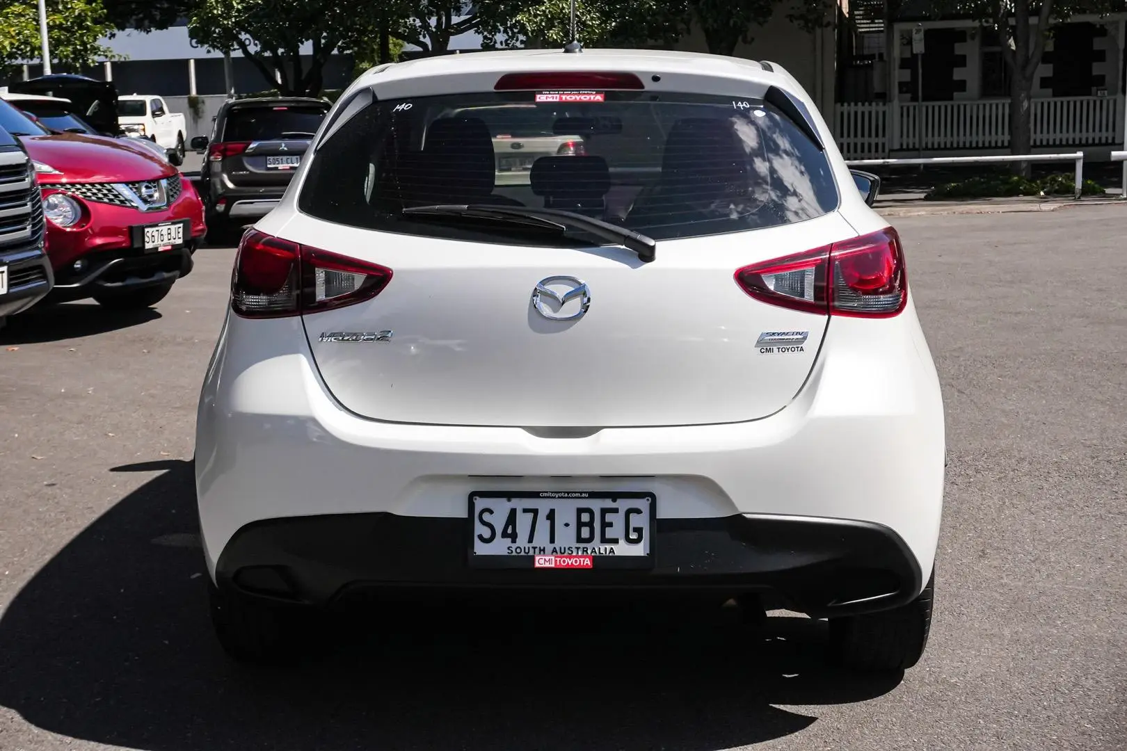 2014 Mazda 2 Gallery Image 6