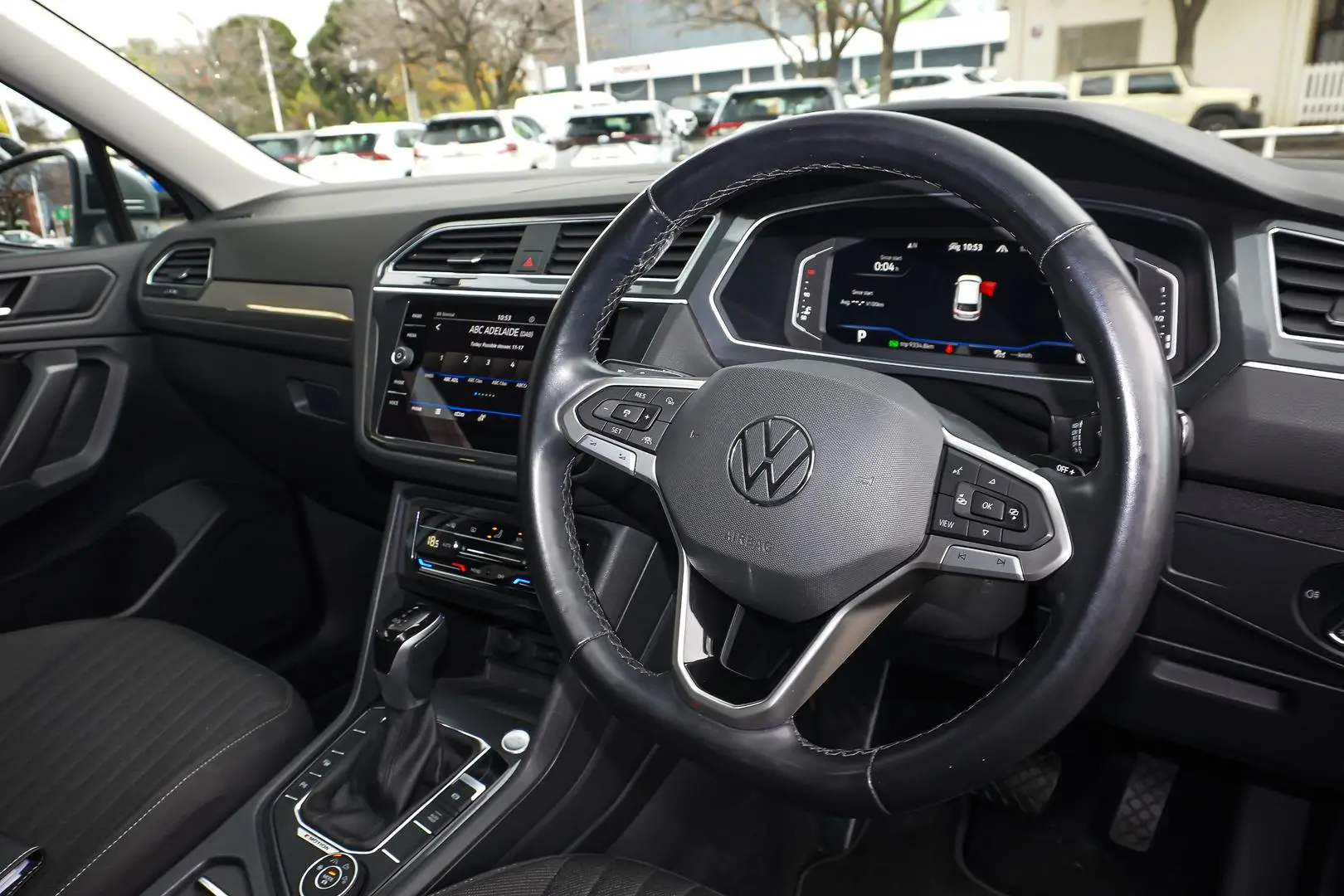 2022 Volkswagen Tiguan Gallery Image 7