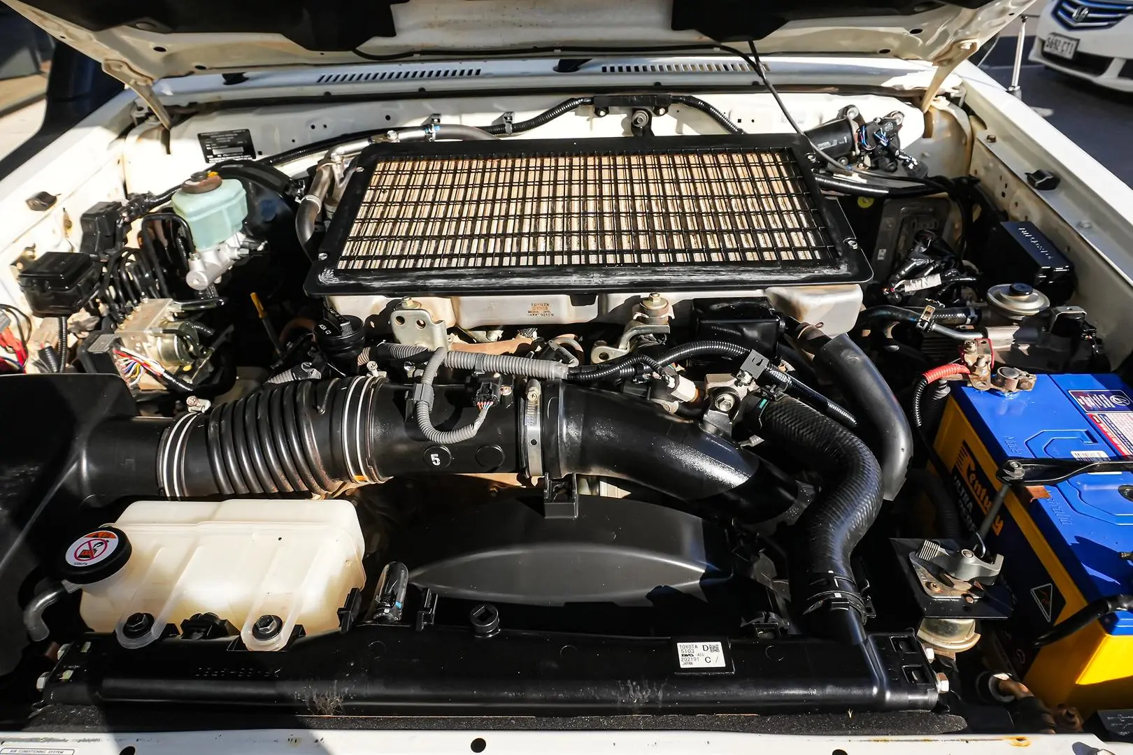 2019 Toyota Landcruiser Gallery Image 16
