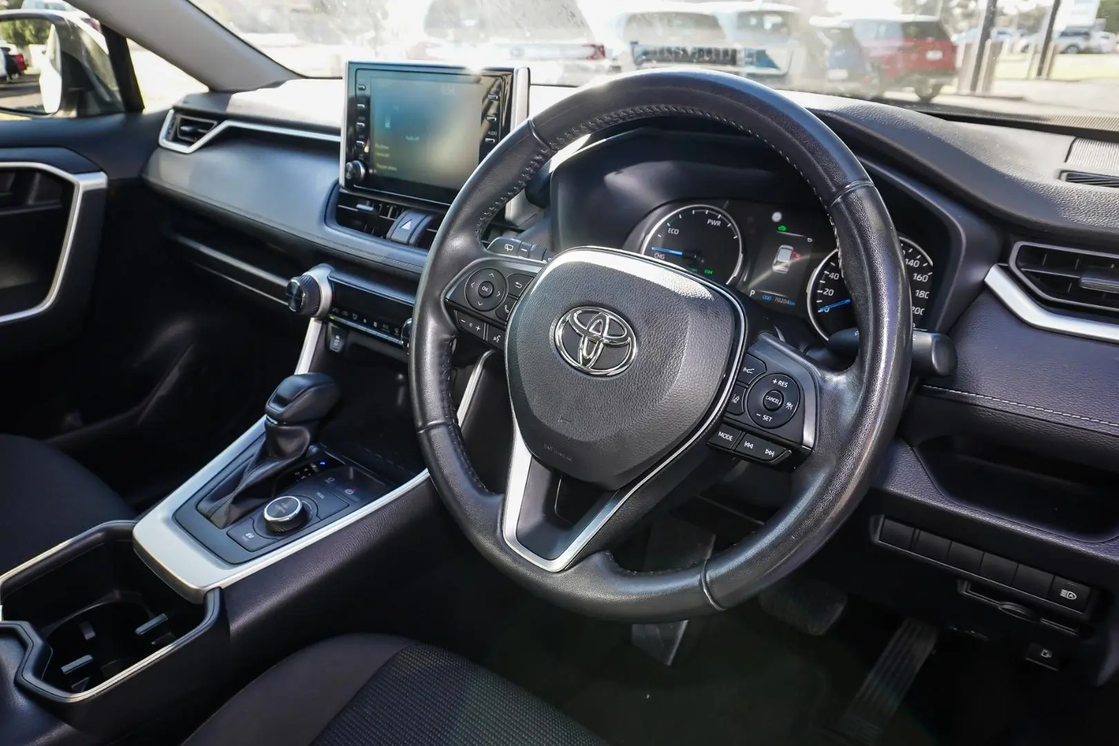 2022 Toyota RAV4 Gallery Image 6
