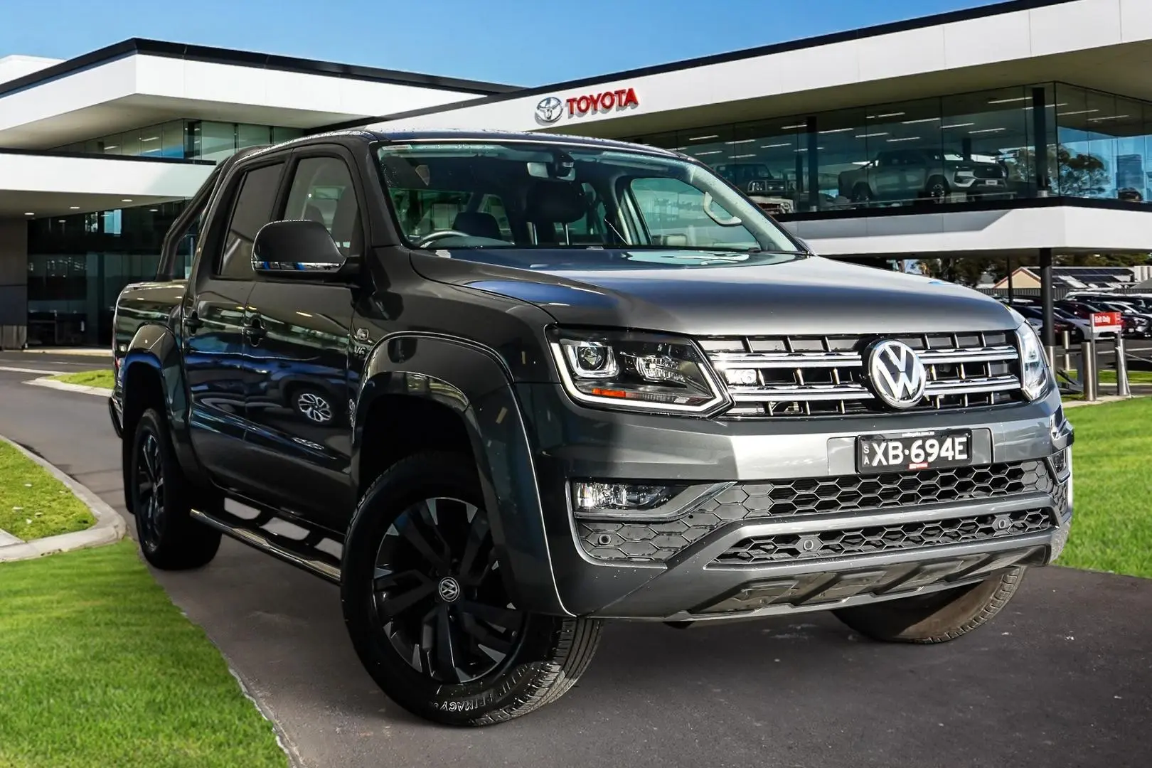 2020 Volkswagen Amarok Gallery Image 1