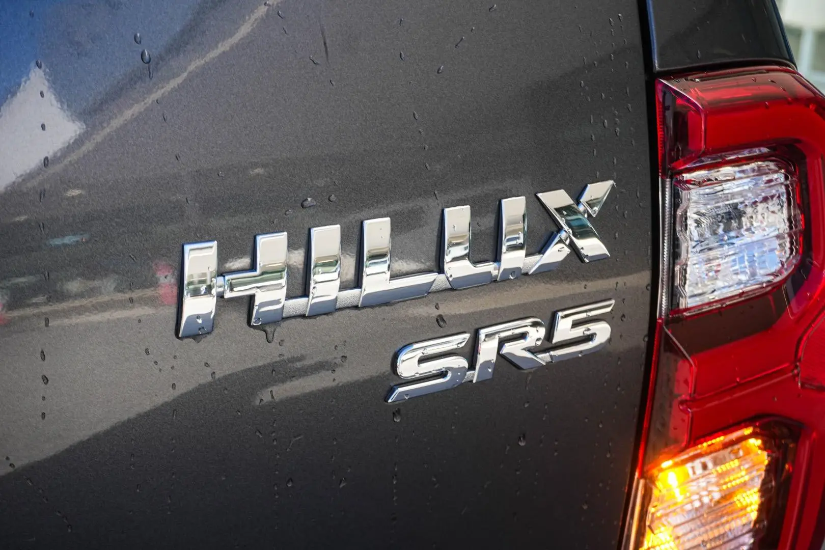2022 Toyota Hilux Gallery Image 14