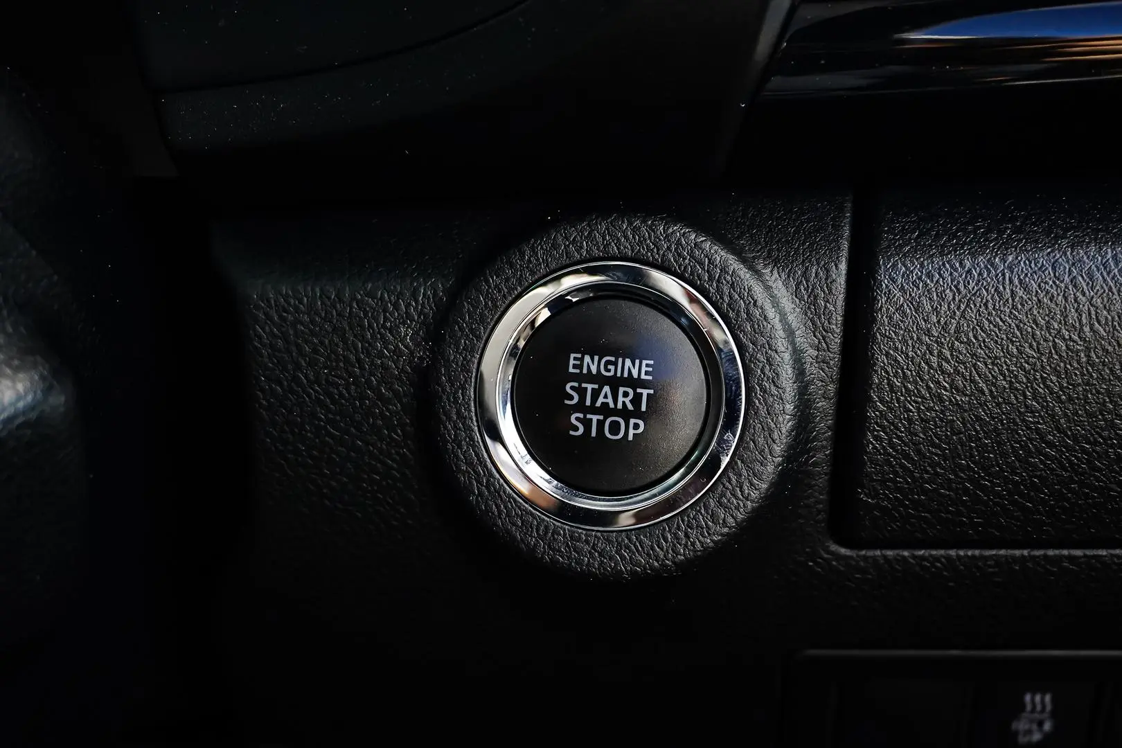 2025 Toyota Hilux Gallery Image 25