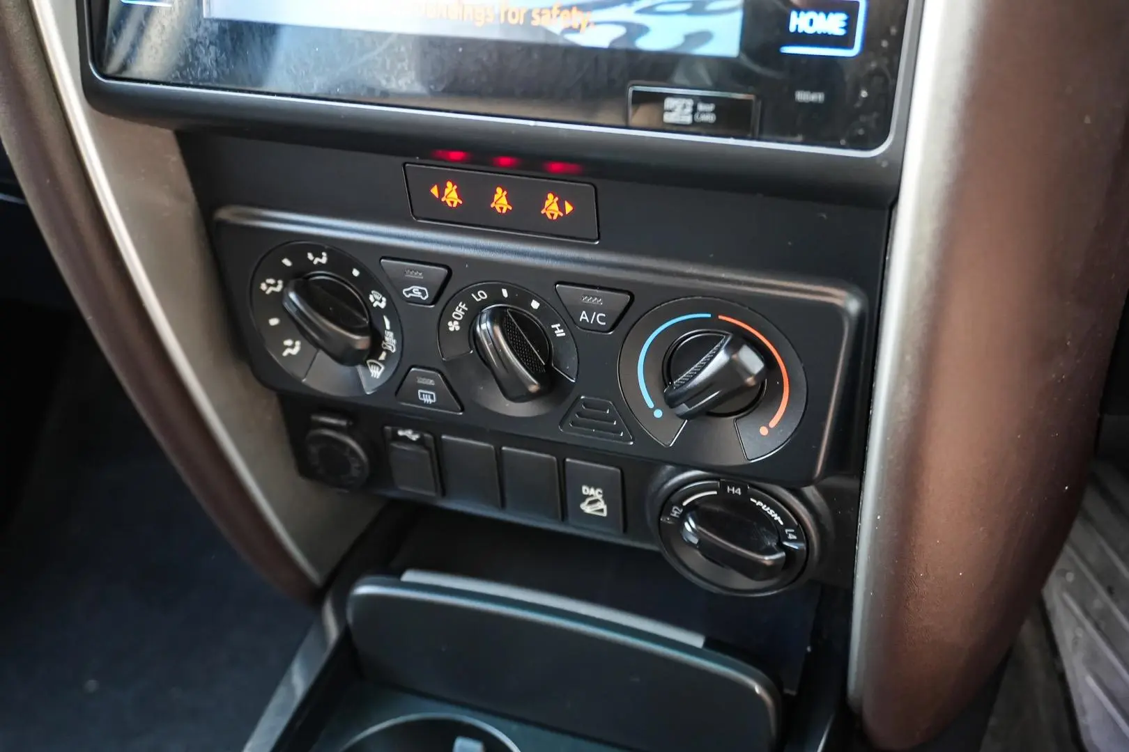 2017 Toyota Fortuner Gallery Image 22