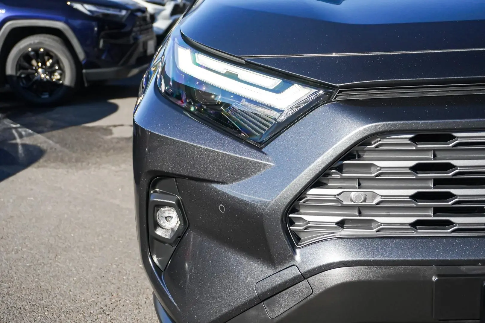 2024 Toyota RAV4 Gallery Image 11