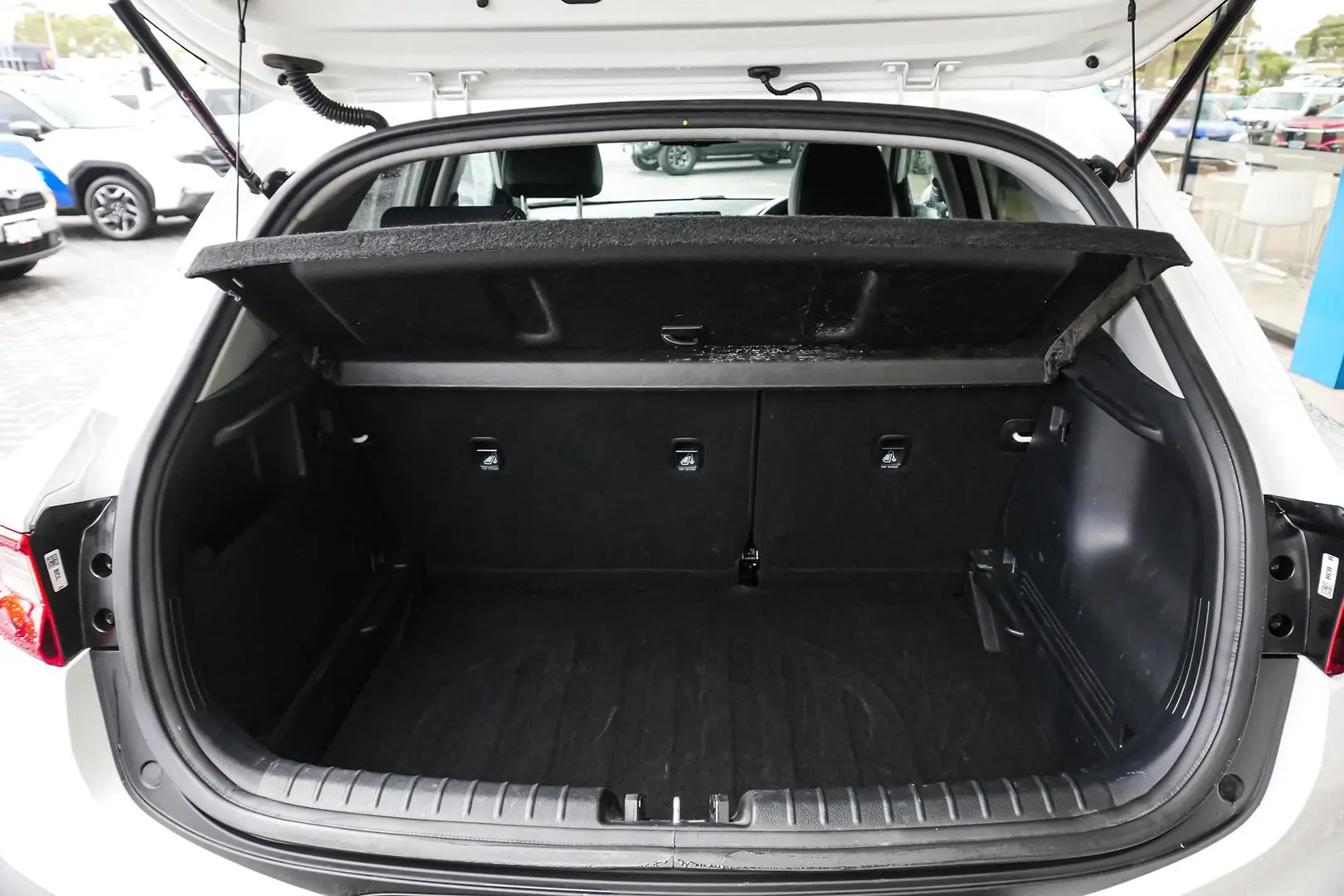 2023 Kia Stonic Gallery Image 14