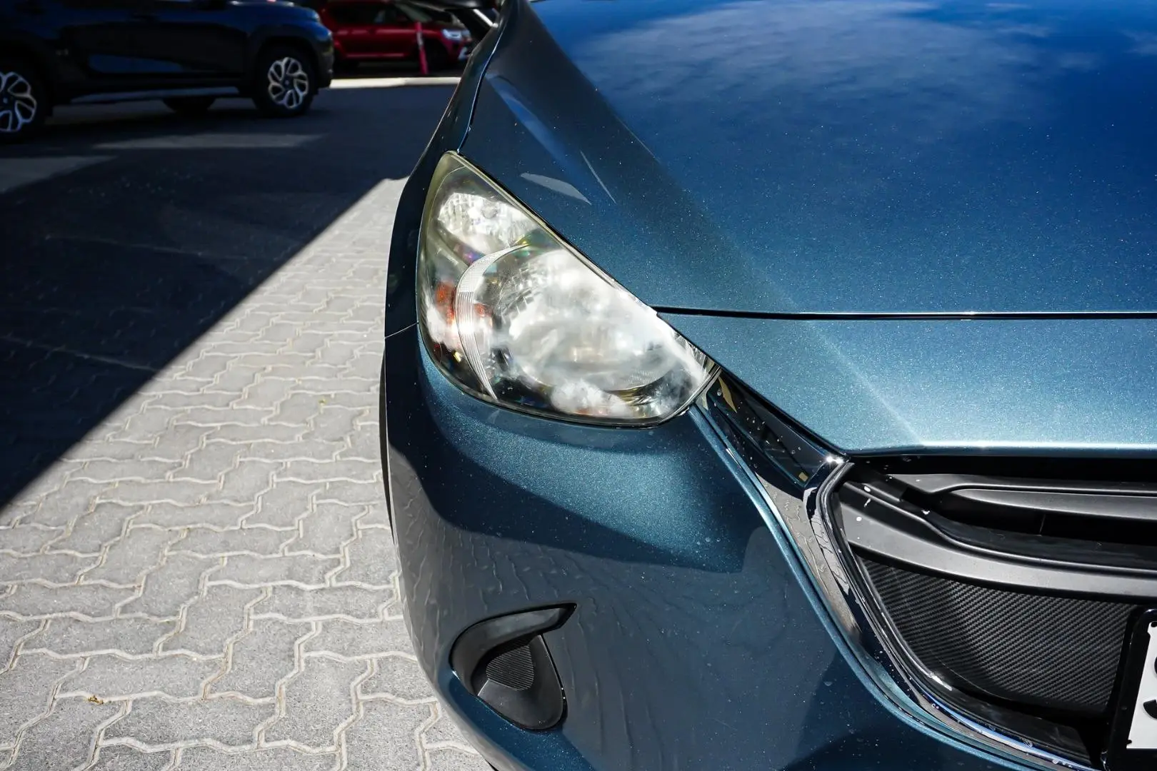 2016 Mazda 2 Gallery Image 13