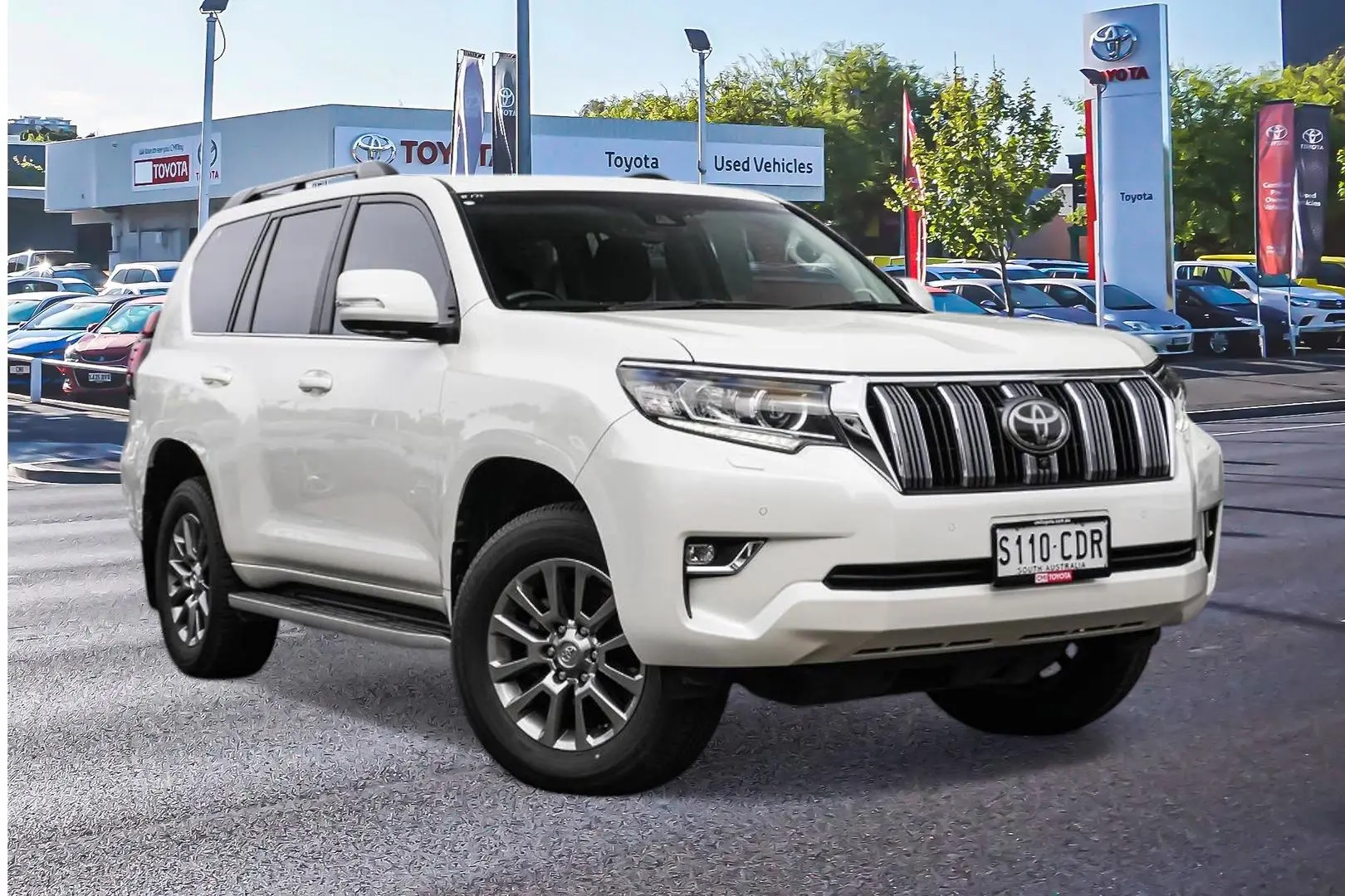 2019 Toyota Landcruiser Prado Gallery Image 1