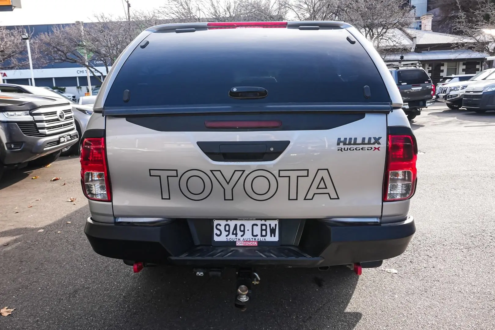 2019 Toyota Hilux Gallery Image 5