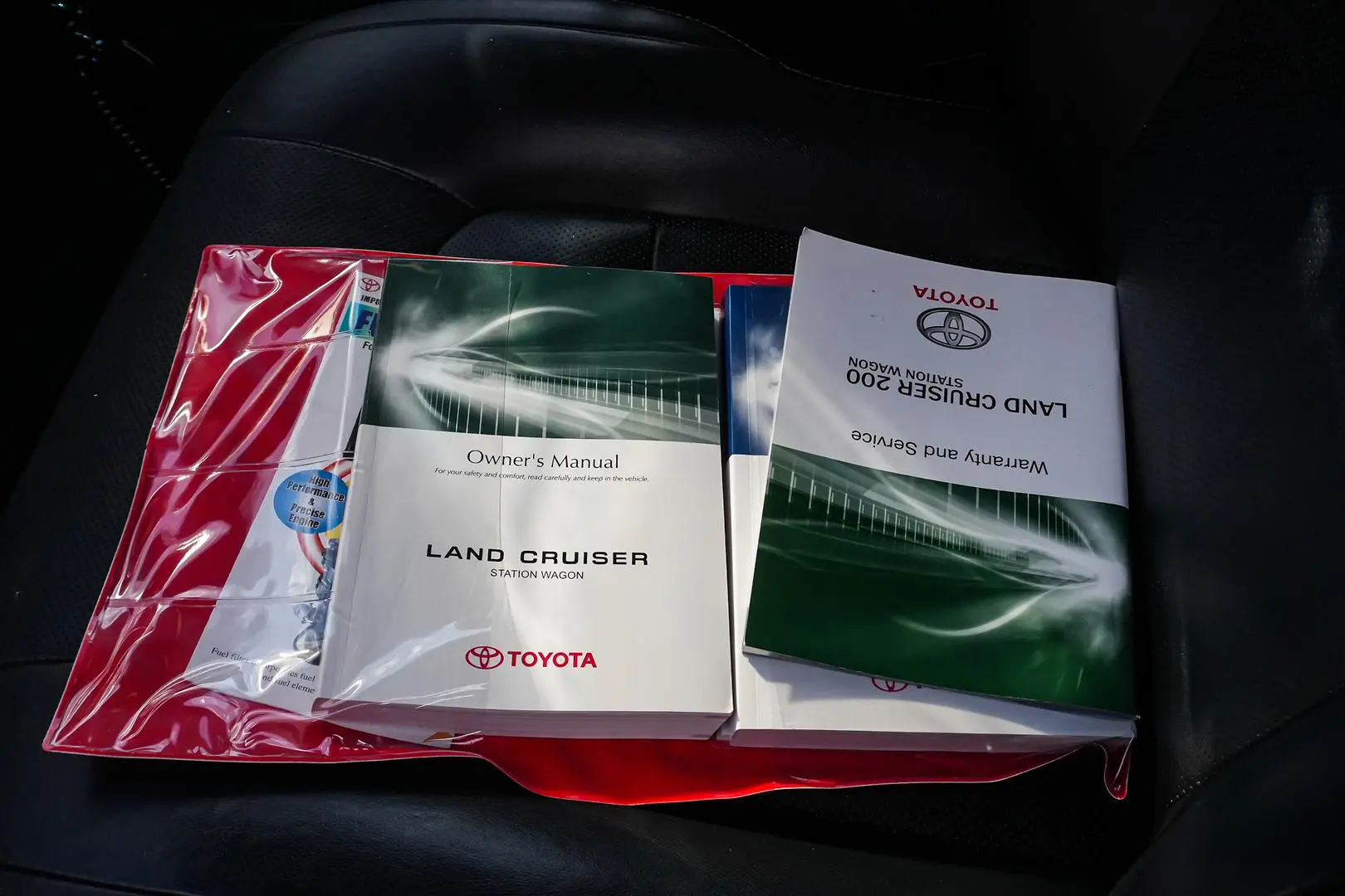 2017 Toyota Landcruiser Gallery Image 18