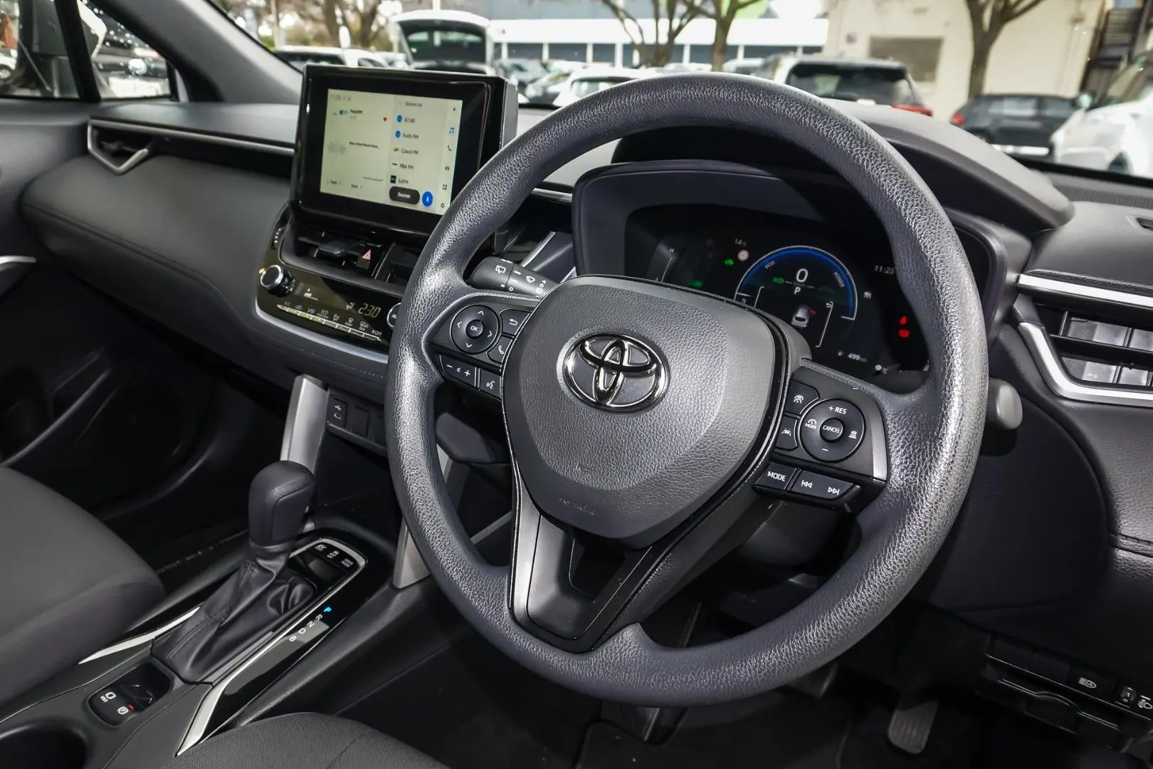 2025 Toyota Corolla Cross Gallery Image 7