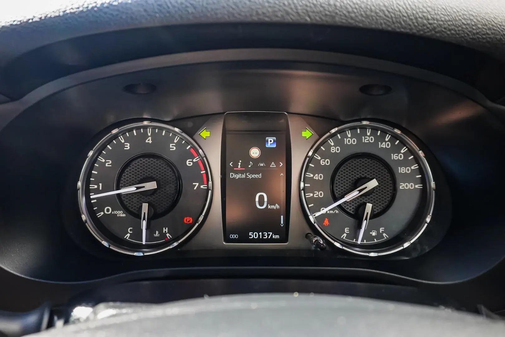 2022 Toyota Hilux Gallery Image 19
