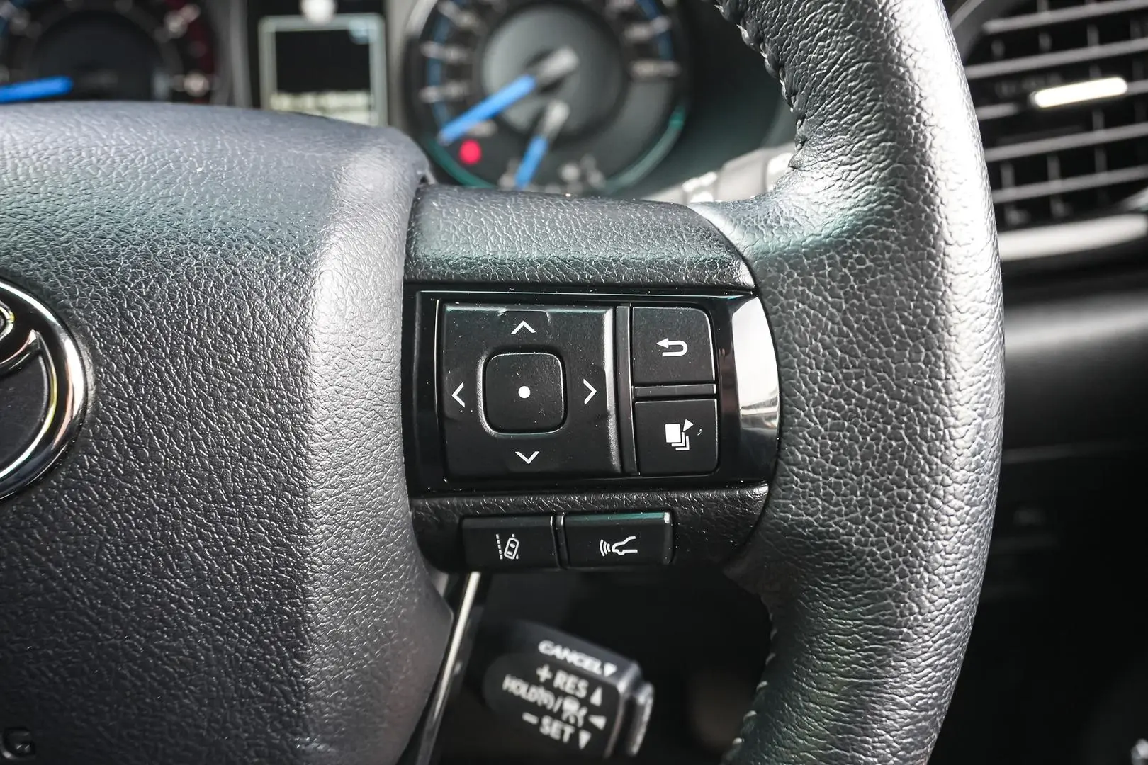 2024 Toyota Hilux Gallery Image 21