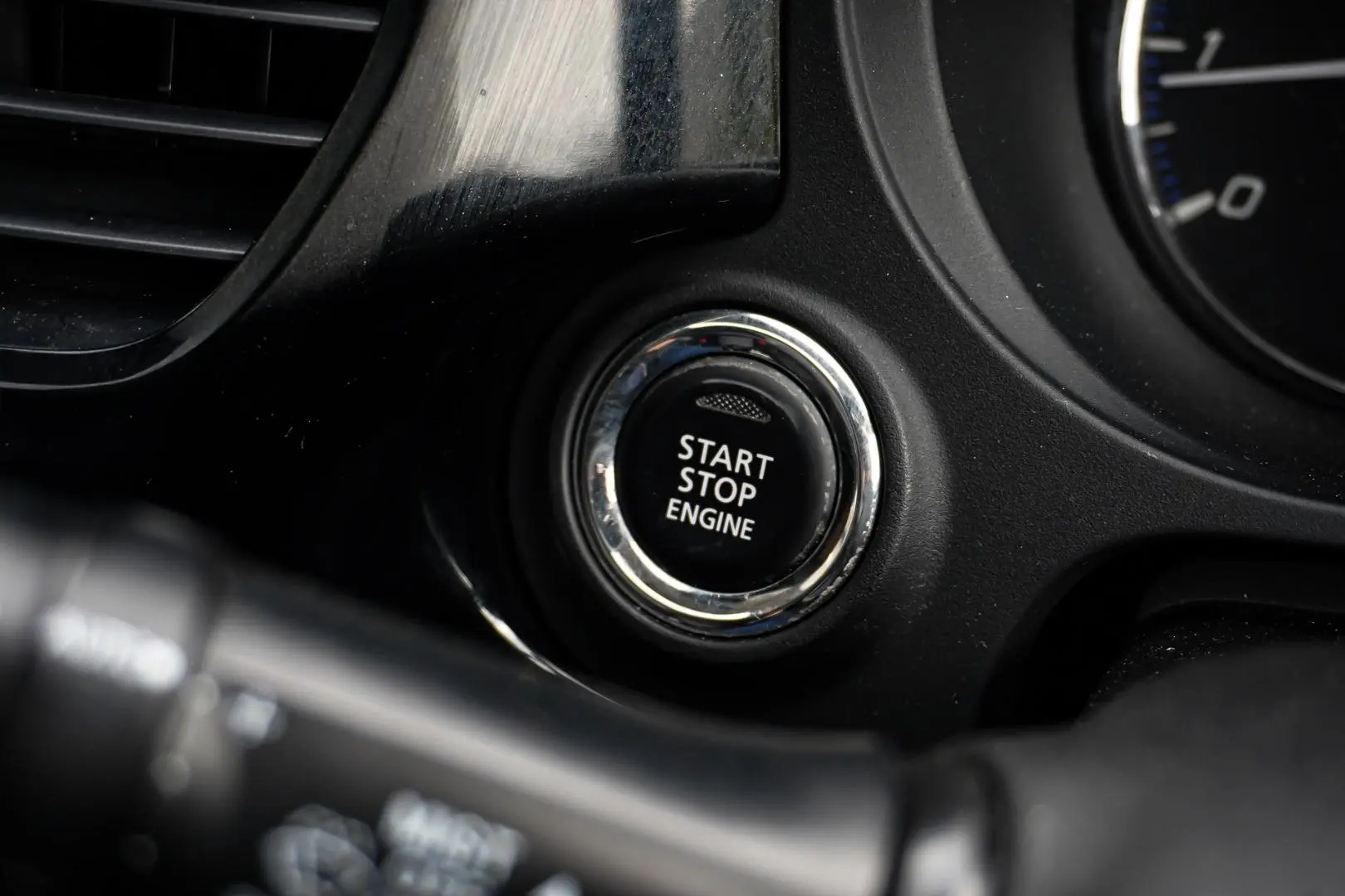 2017 Mitsubishi Outlander Gallery Image 23