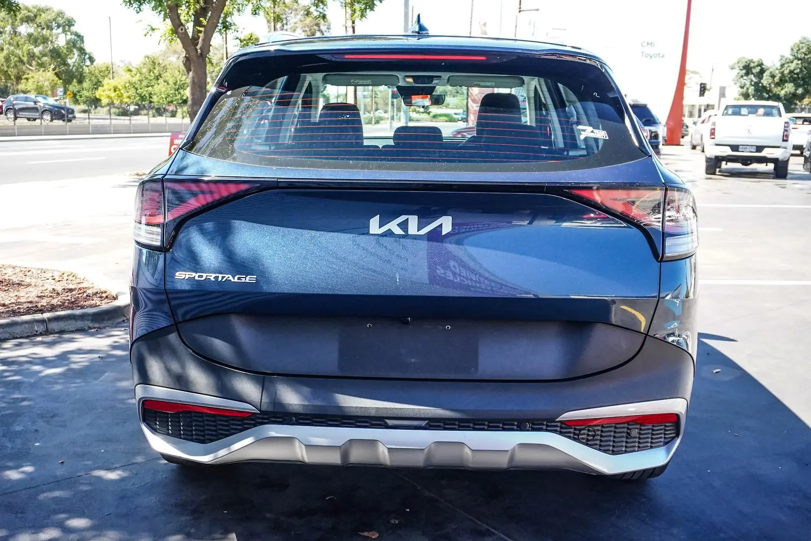 2023 Kia Sportage Gallery Image 6