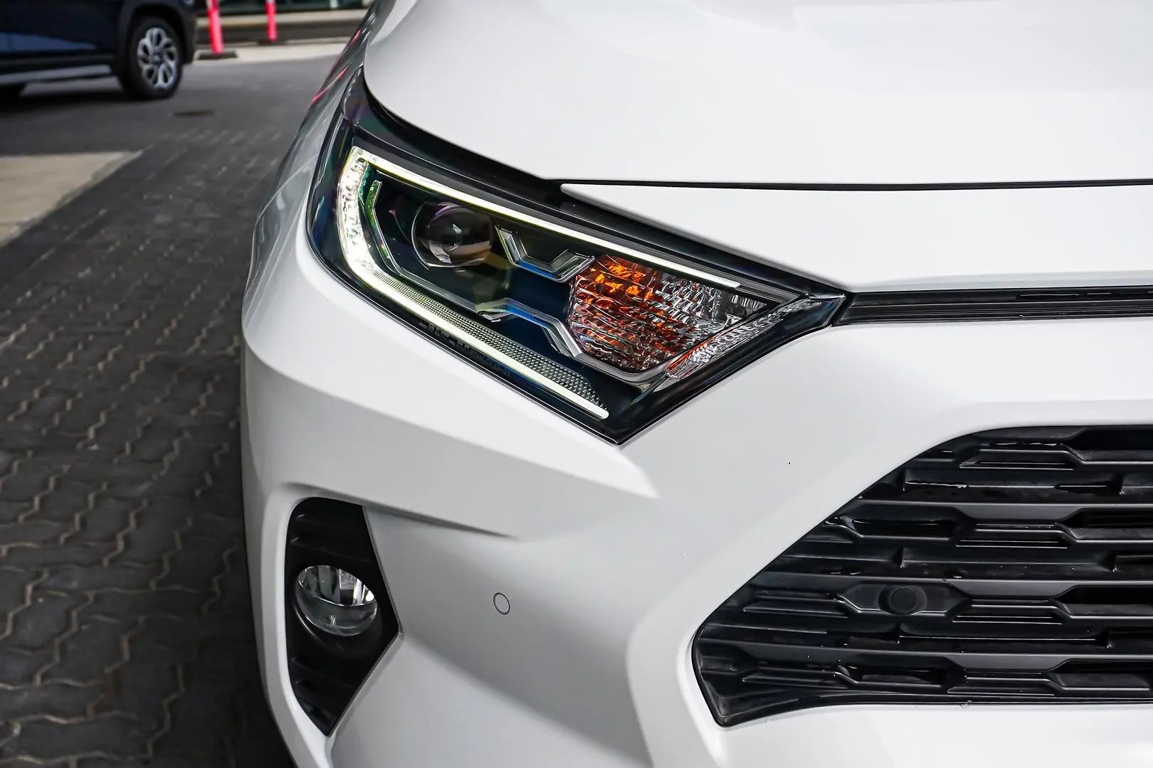 2021 Toyota RAV4 Gallery Image 13