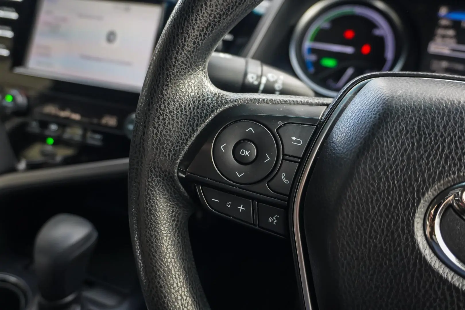 2019 Toyota Camry Gallery Image 18