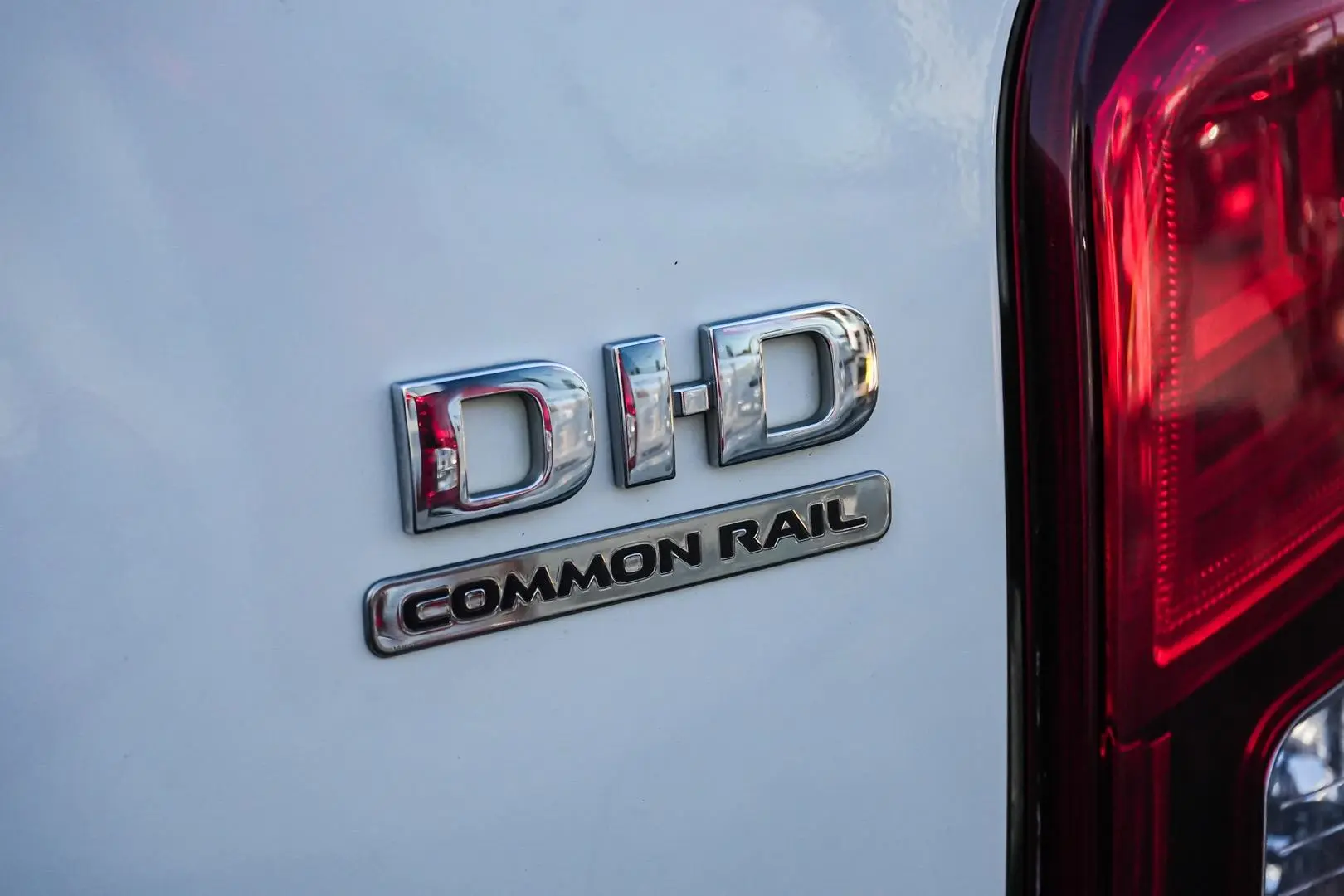 2020 Mitsubishi Triton Gallery Image 10