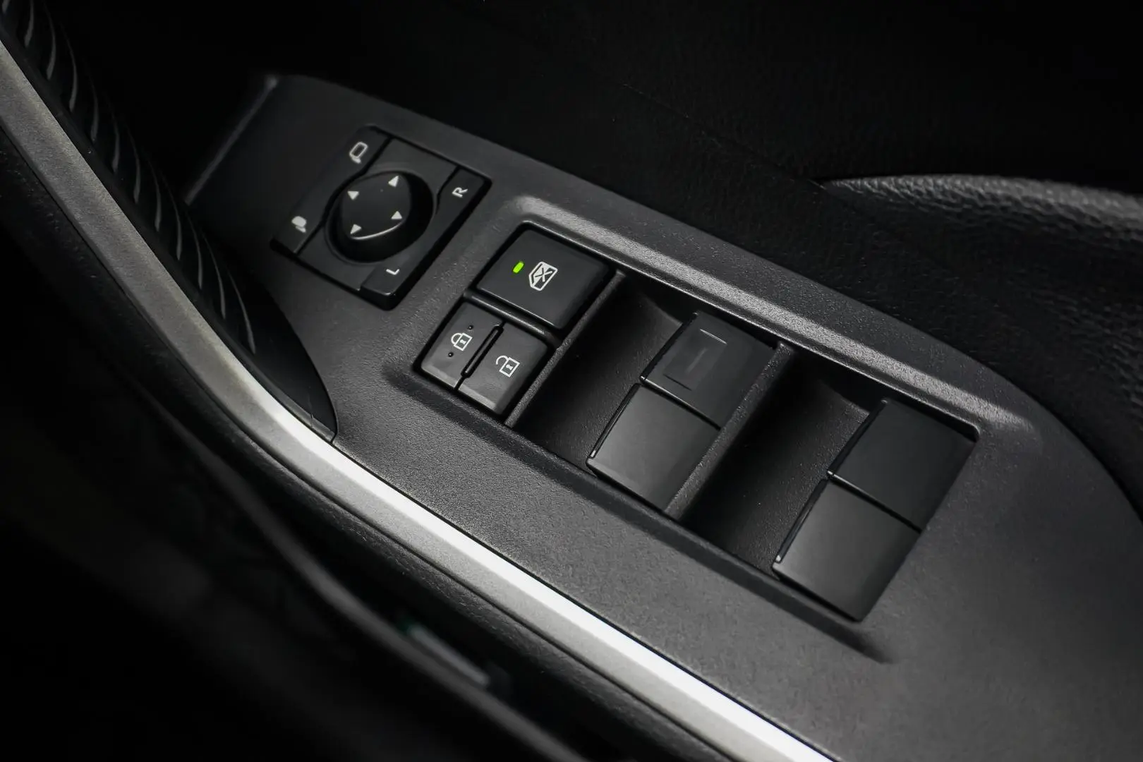 2024 Toyota RAV4 Gallery Image 21