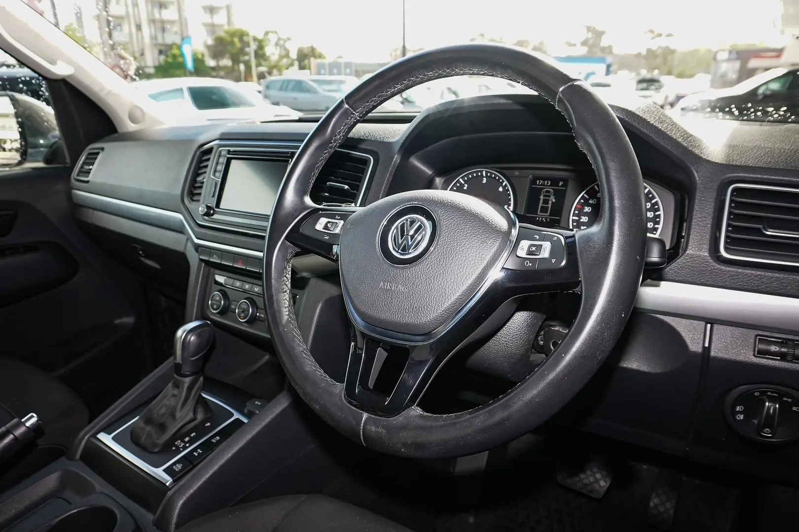 2020 Volkswagen Amarok Gallery Image 7