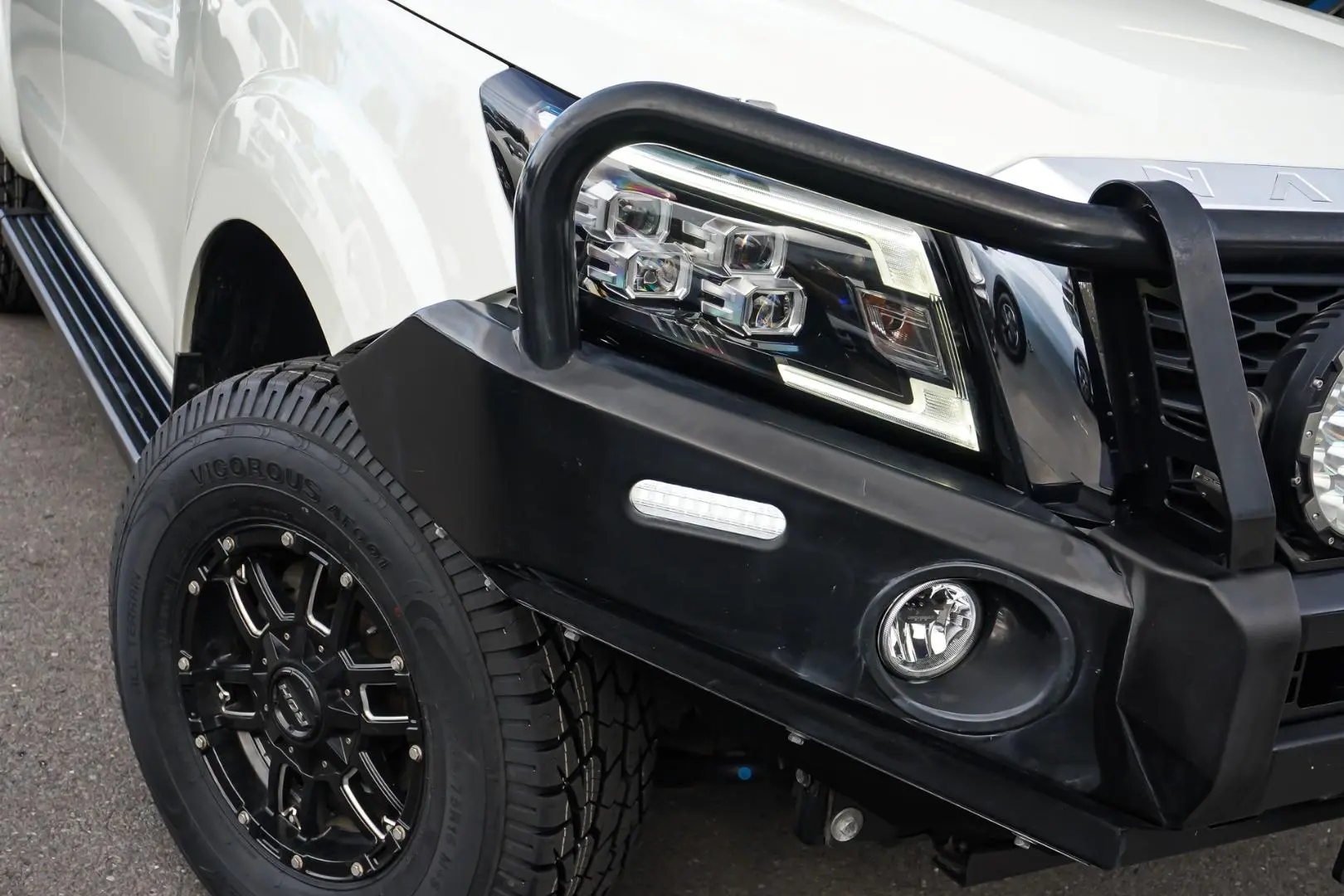 2023 Nissan Navara Gallery Image 14
