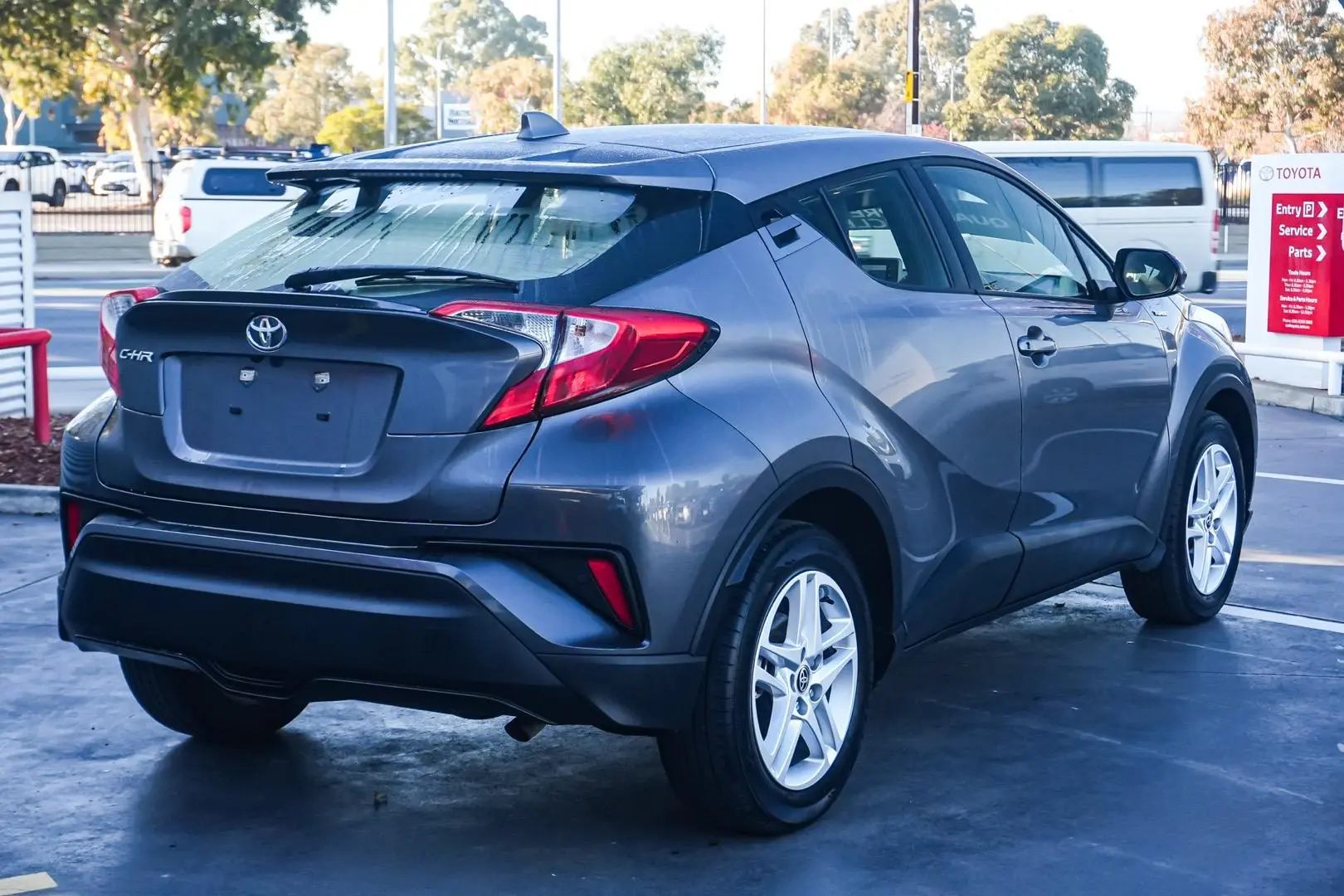 2023 Toyota C-HR Gallery Image 2