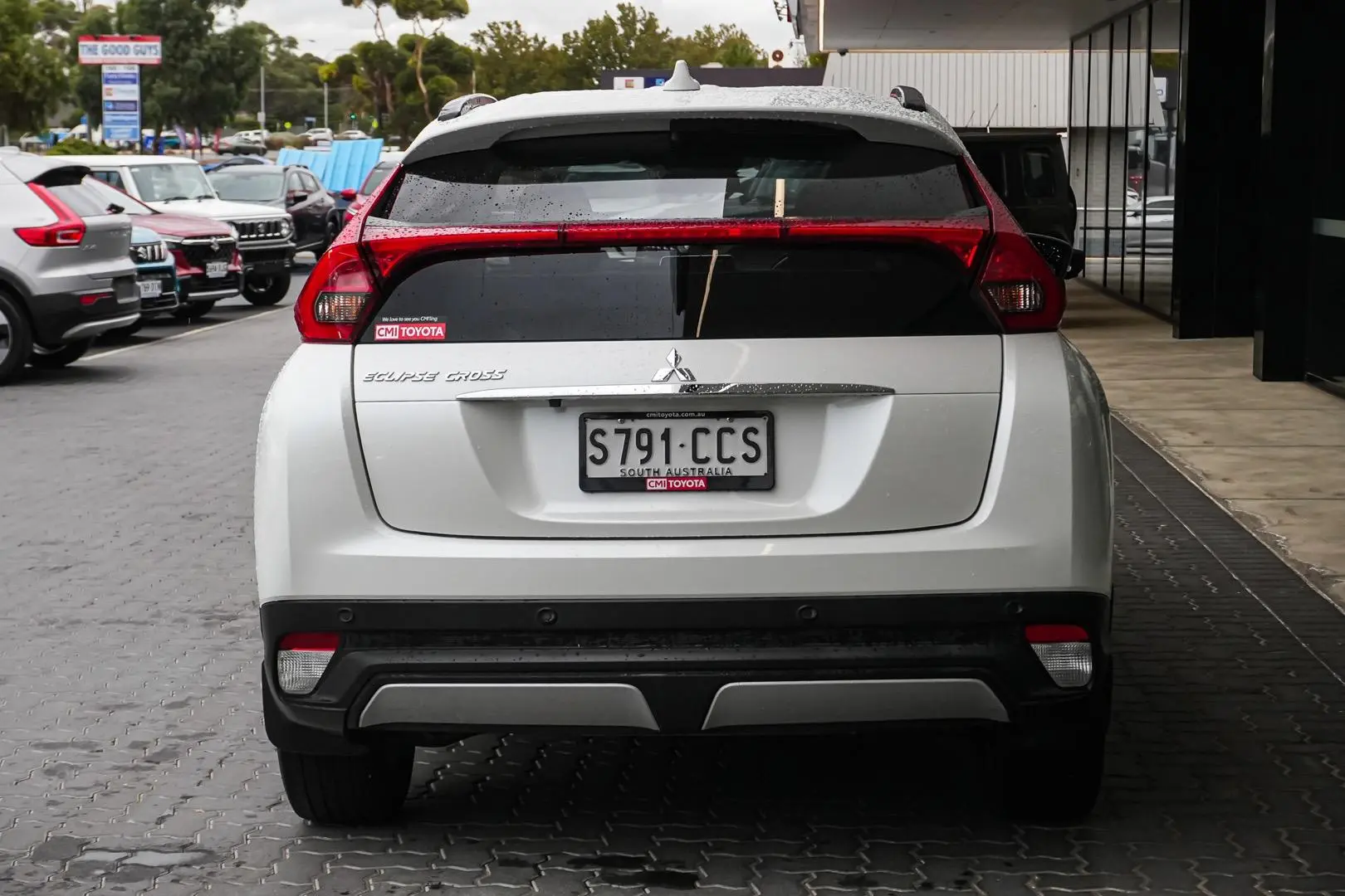 2019 Mitsubishi Eclipse Cross Gallery Image 6