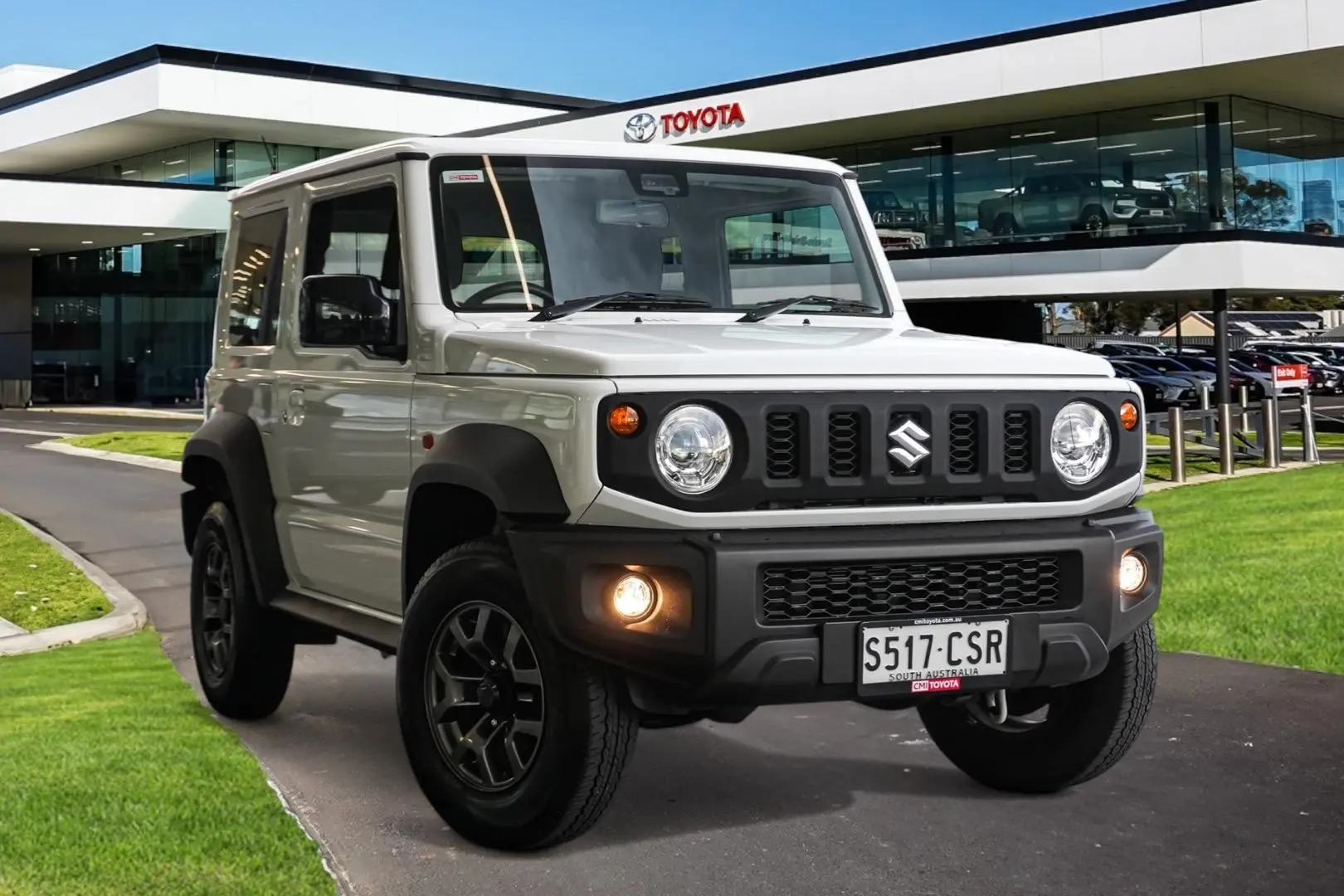 2022 Suzuki Jimny Image