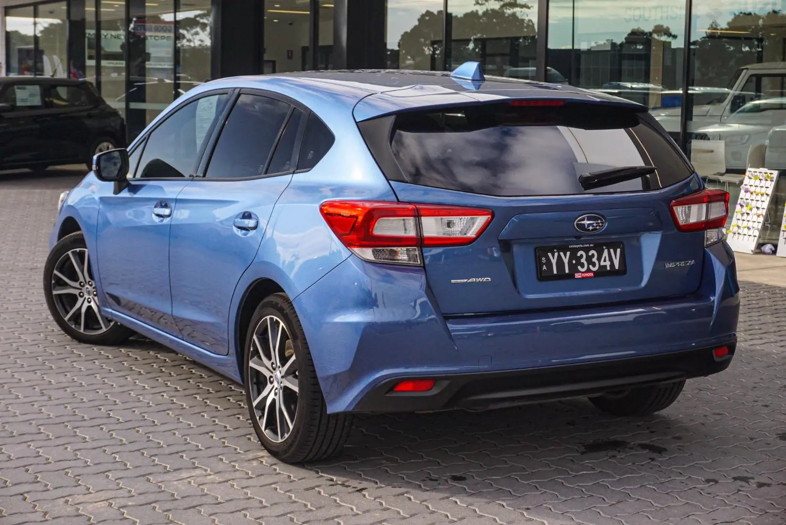2017 Subaru Impreza Gallery Image 3