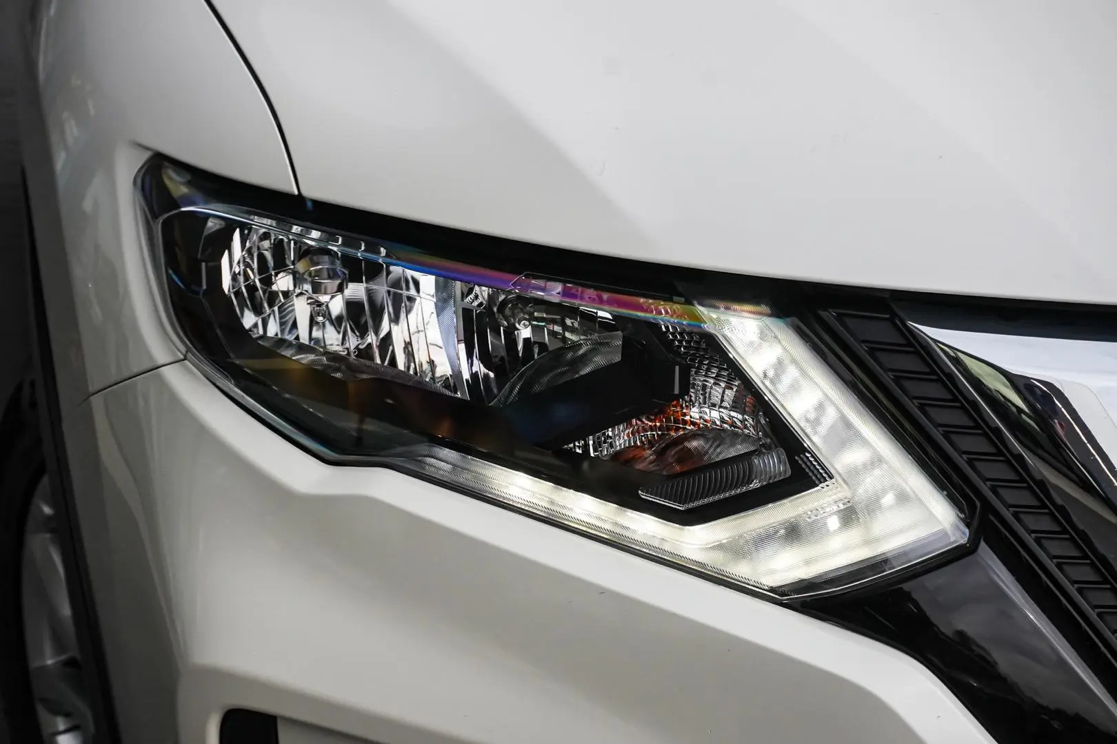 2021 Nissan X-TRAIL Gallery Image 12
