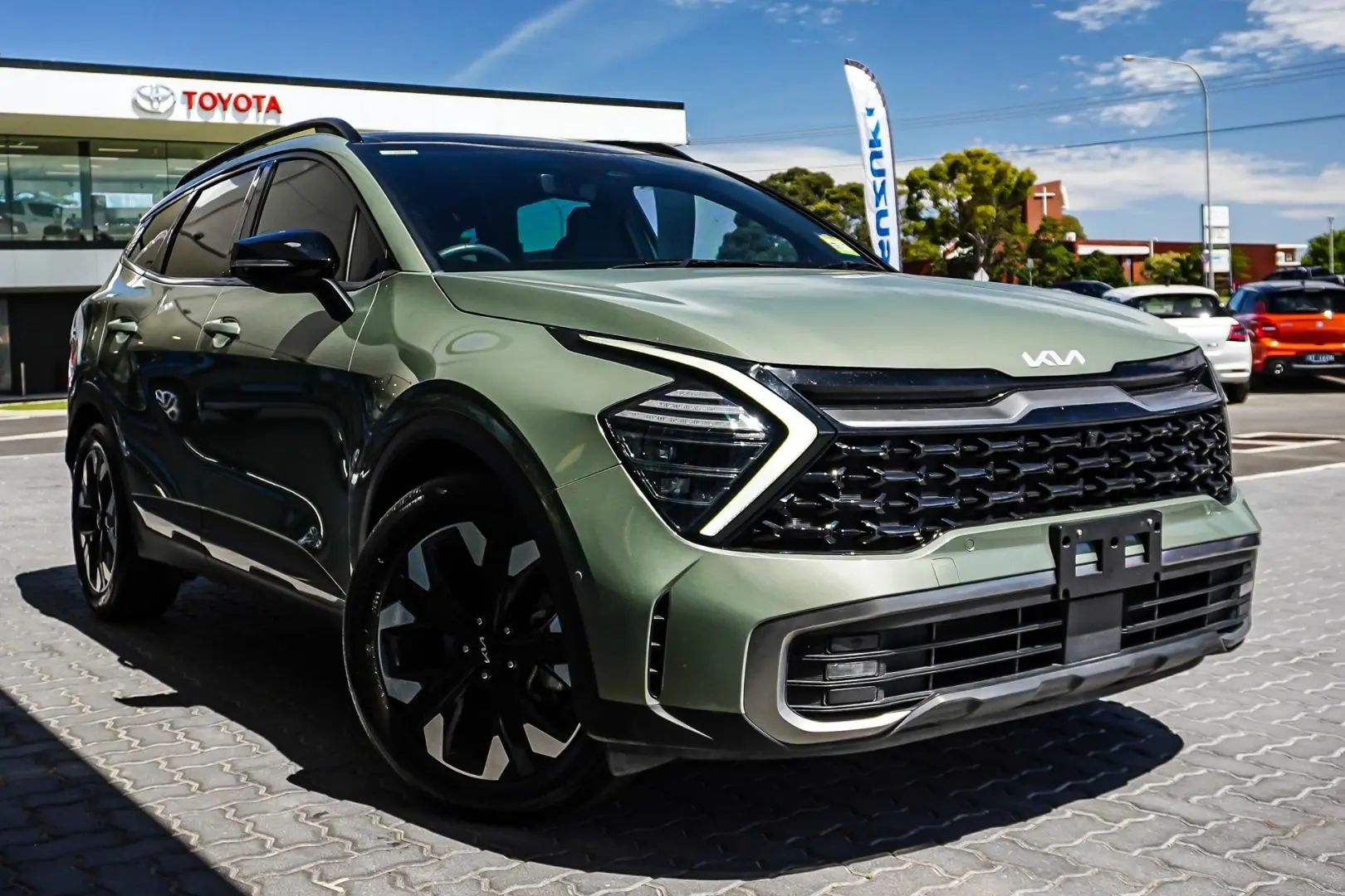 2023 Kia Sportage Gallery Image 2