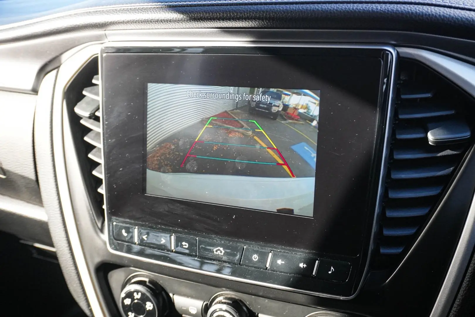 2023 Isuzu MU-X Gallery Image 23