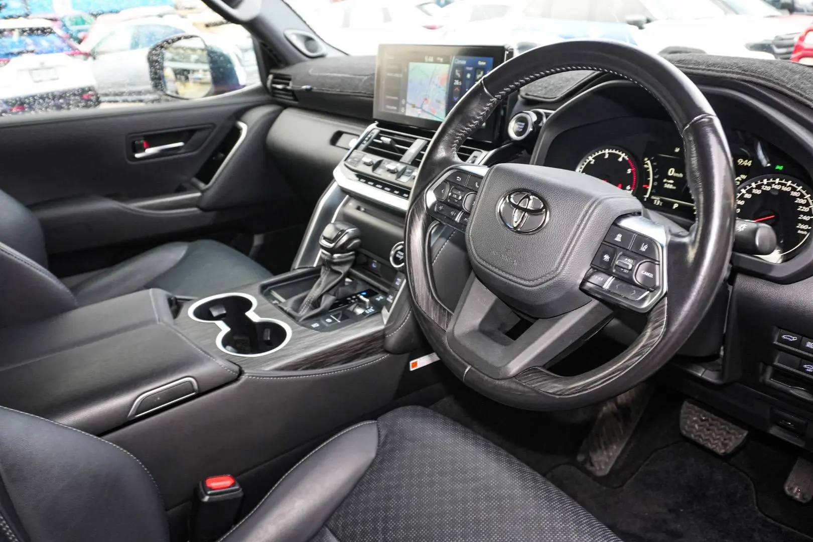 2022 Toyota Landcruiser Gallery Image 7