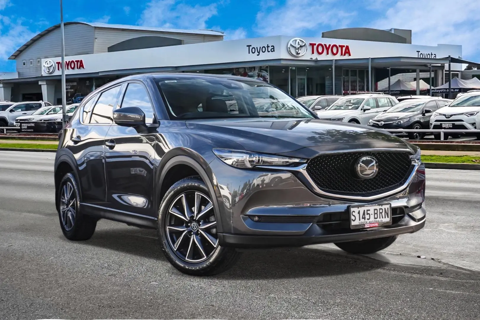 2017 Mazda CX-5 Image