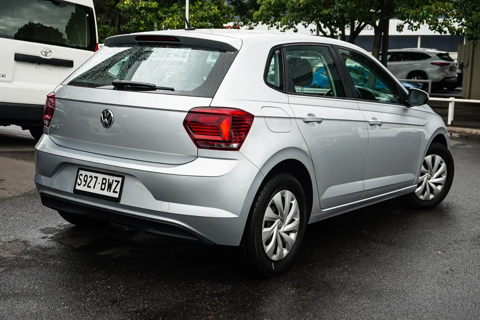2018 Volkswagen Polo Gallery Image 3