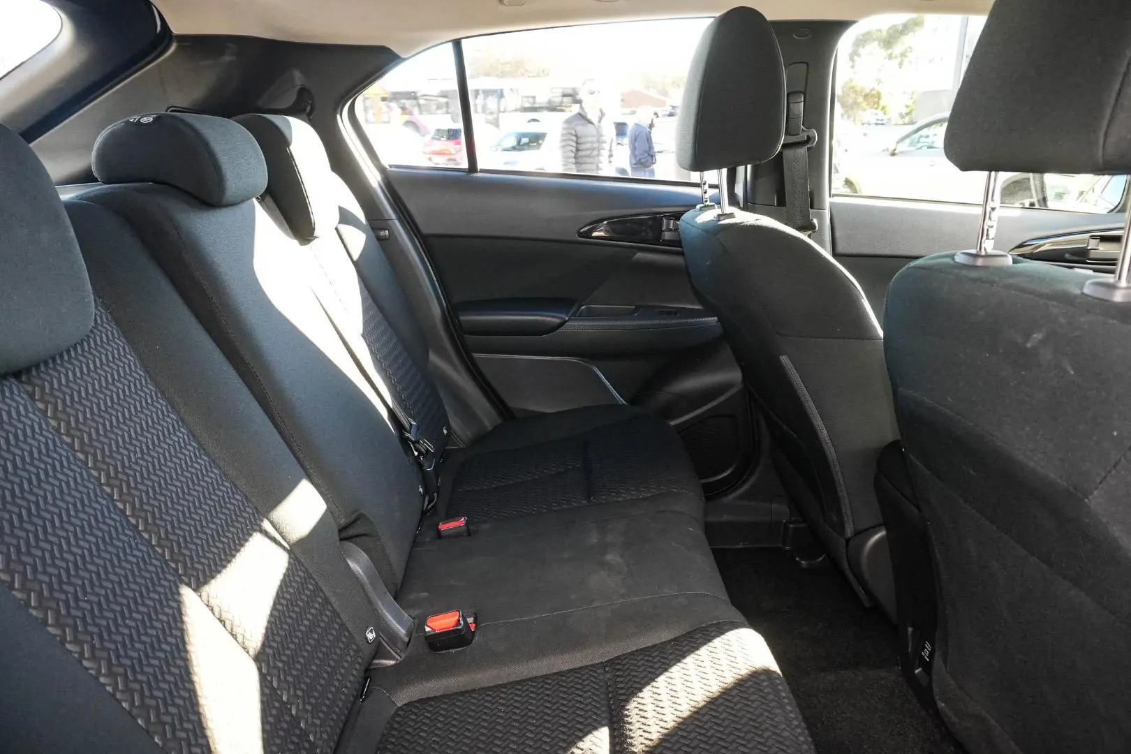 2022 Mitsubishi Eclipse Cross Gallery Image 9