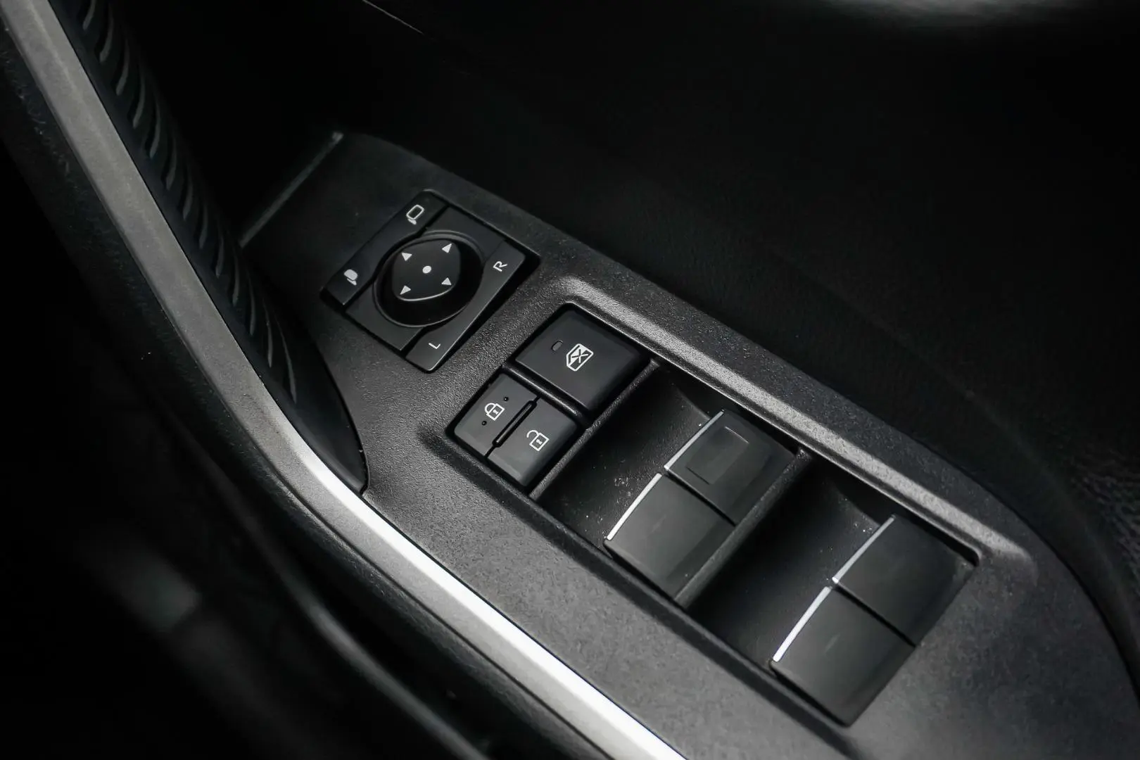 2022 Toyota RAV4 Gallery Image 22