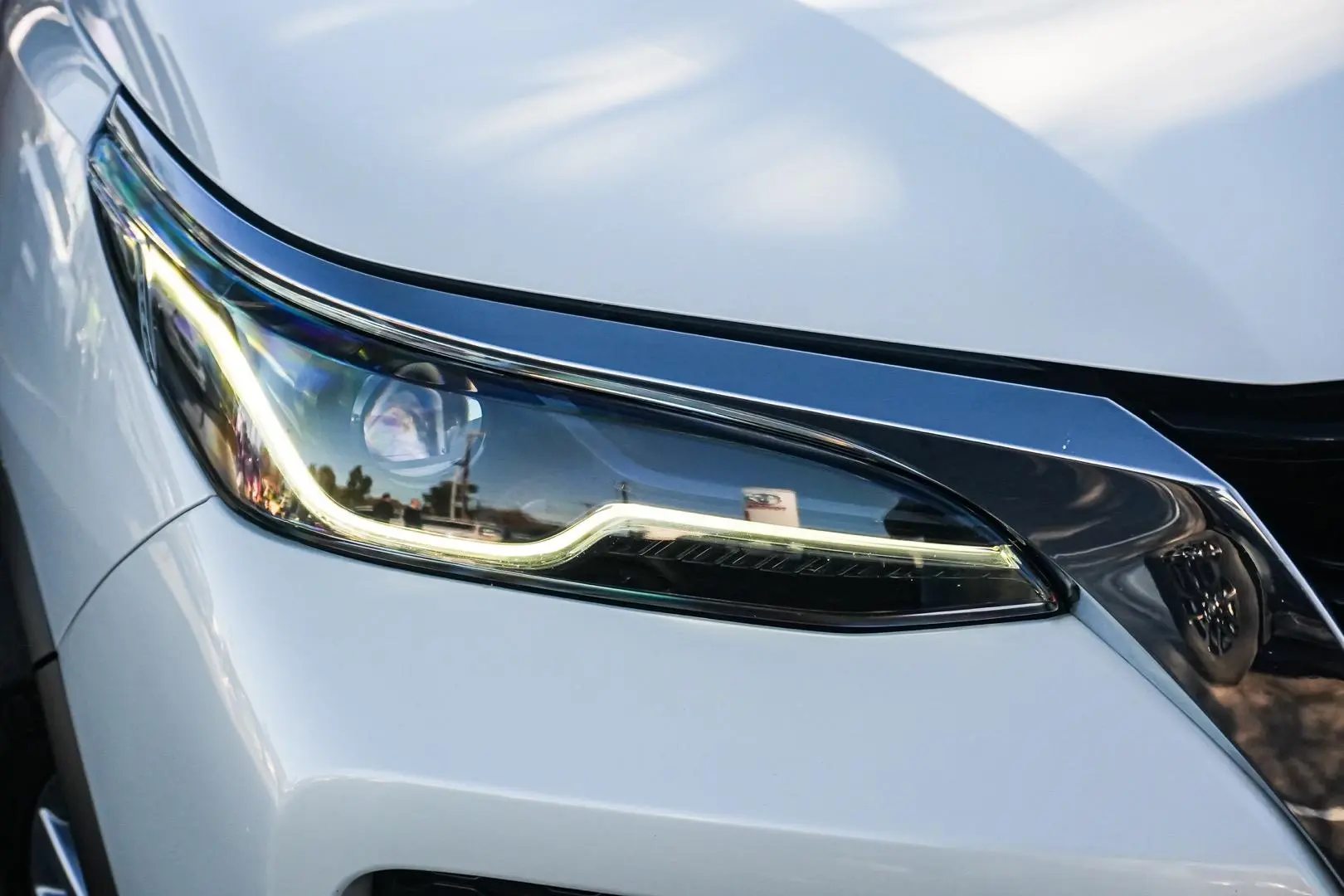 2021 Toyota Fortuner Gallery Image 12