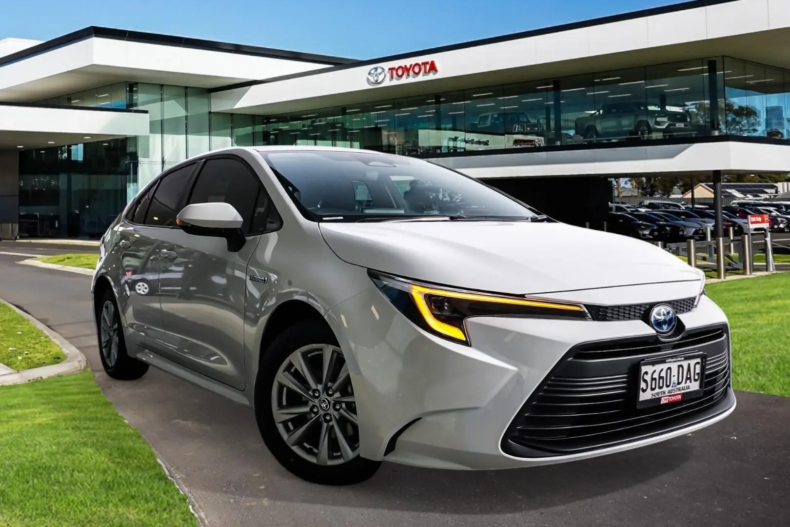 2023 Toyota Corolla Gallery Image 1