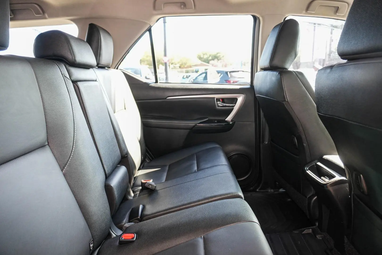 2022 Toyota Fortuner Gallery Image 9