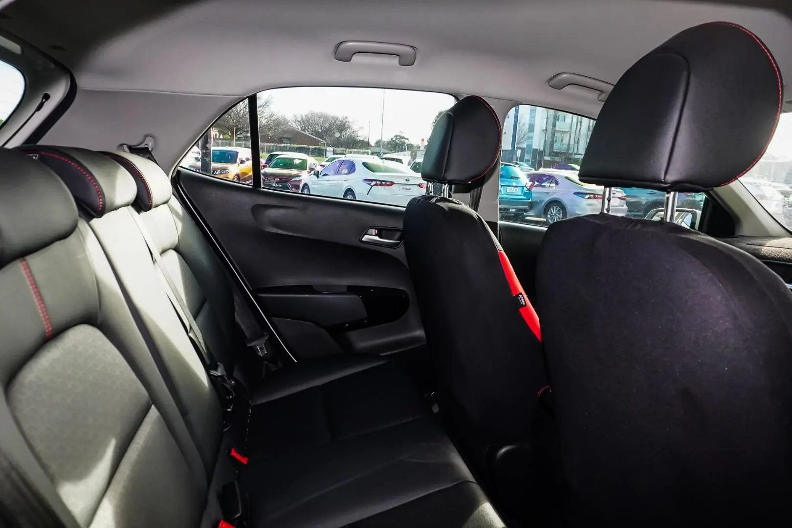 2022 Kia Picanto Gallery Image 8