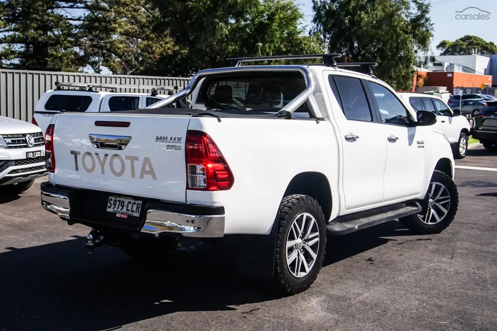 2020 Toyota Hilux Image 2