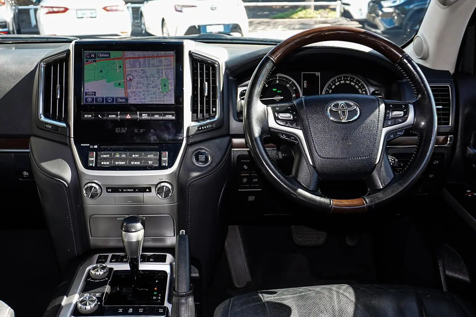 2021 Toyota Landcruiser Gallery Image 9